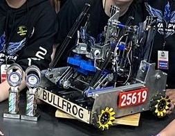 Nova Pyra 2024-2025 robot named Bullfrog